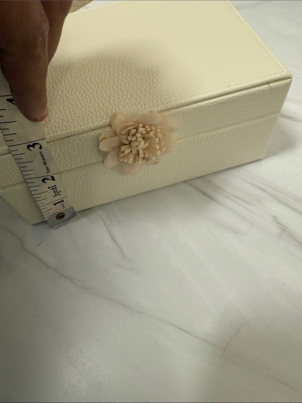 Rachel Zoe Cream and Blush Floral Jewelry Case - Picture 8 of 11